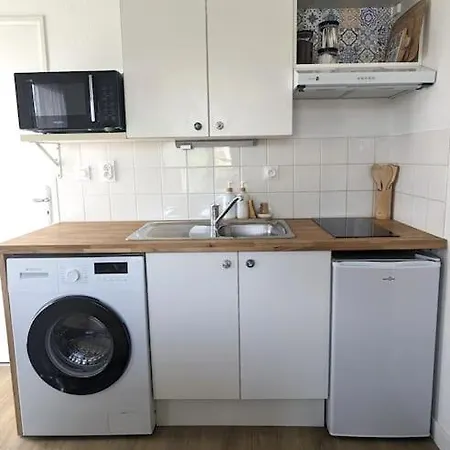 Les Voisins De L'hippodrome Apartment