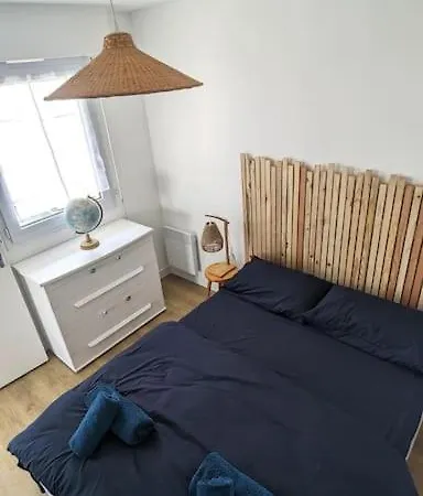 Les Voisins De L'hippodrome Apartment *