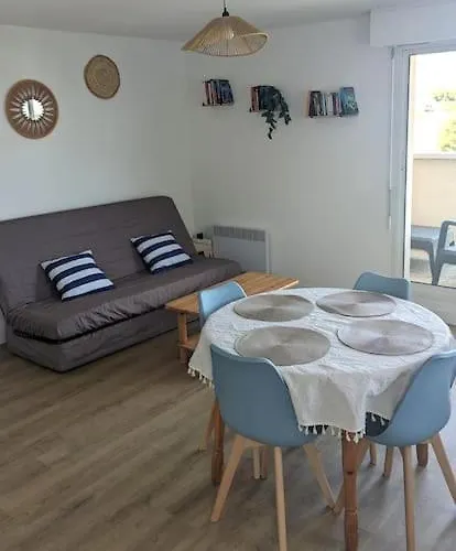 Les Voisins De L'hippodrome *